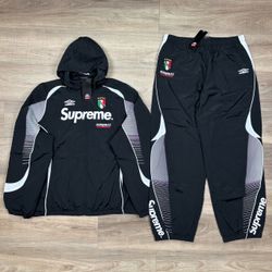SUPREME TRACKSUIT