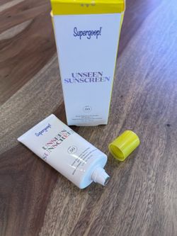Supergoop! Unseen Sunscreen SPF 50 – White with Yellow Cap 1.7fl oz/50ml
