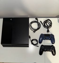 PlayStation 4 500GB Bundle – 2 Controllers