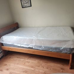 Cama madera sólida