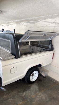 Camper shelf