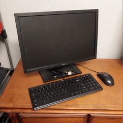 DELL   Monitor  +  Keyboard   +  Mouse 
