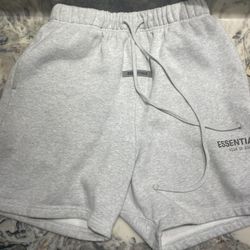 Essential Shorts 