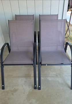 Set Of 4 patio chairs