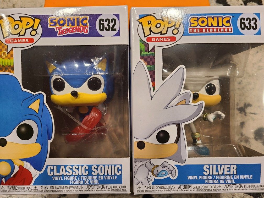 Sonic The Hedgehog And Silver Funkos!