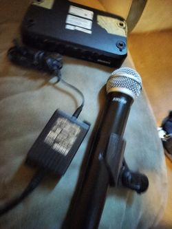 Shure wireless mic