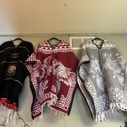 Warm ponchos gavanes