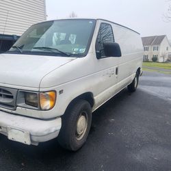 2002 Ford E-150