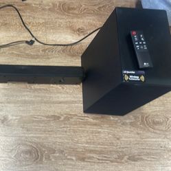 WIRELESS LG SOUND BAR SUBWOOFER AND REMOTE