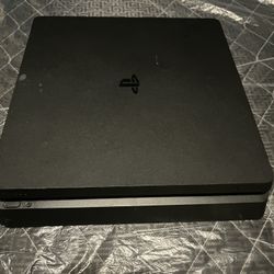 PS4 Pro 