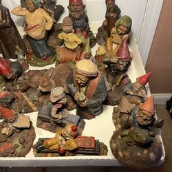 23 Tom Clark Gnomes