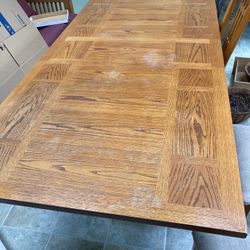 Craftsman Style Dining Table w 5 Chairs