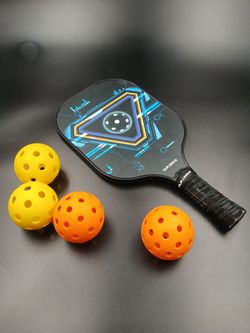 Pickleball Paddle and Balls Set
