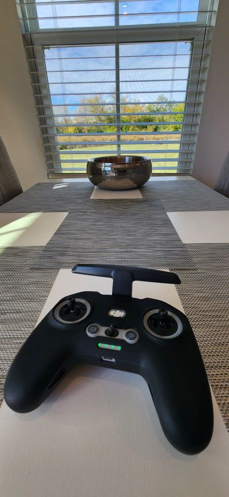 DJI FPV Controller 2