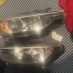 2012 BMW 328i Headlights 