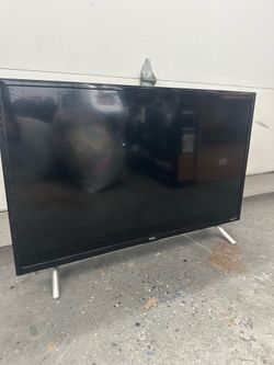 32” Roku TCL TV