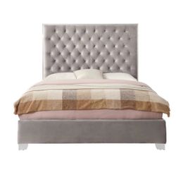Wallace & Bay James Gray Upholstered Bed with Tufted Headboard and Platform-Style Base - King, Gray