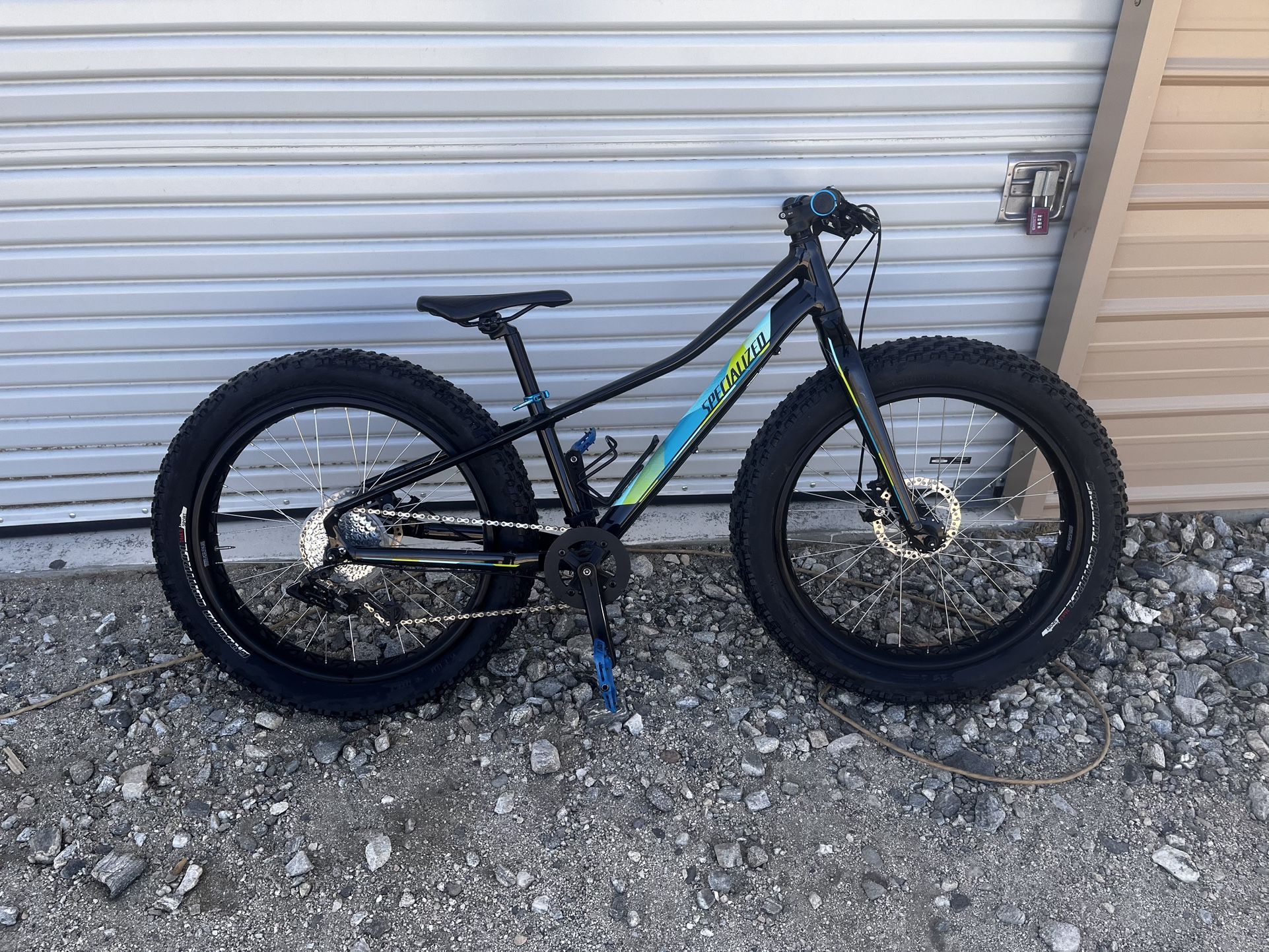 Specialized Medium Aluminum Frame Fat Boy 24