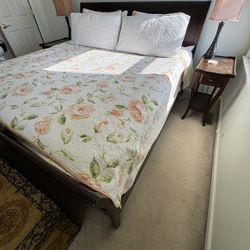 King Bed with Nightstand 