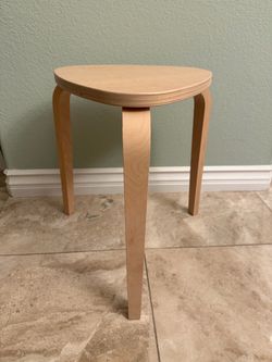 Birch Wood Three-Leg Round Stool