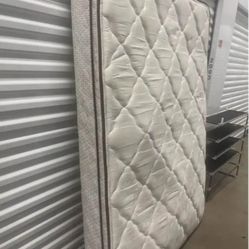 Full.  Matress.  7 “.  