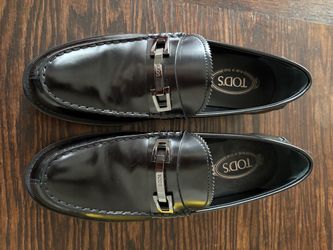Authentic Men’s Tod’s Black Leather Loafers with Hardware – Size US 9 / Tod's 8 (Never Worn)