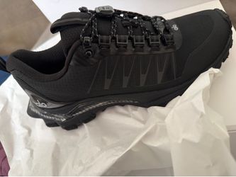 Alo Trail Size 9 Women