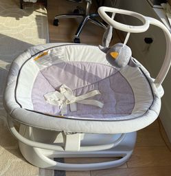 Graco SmartSense Soothing Baby Swing – Excellent Condition