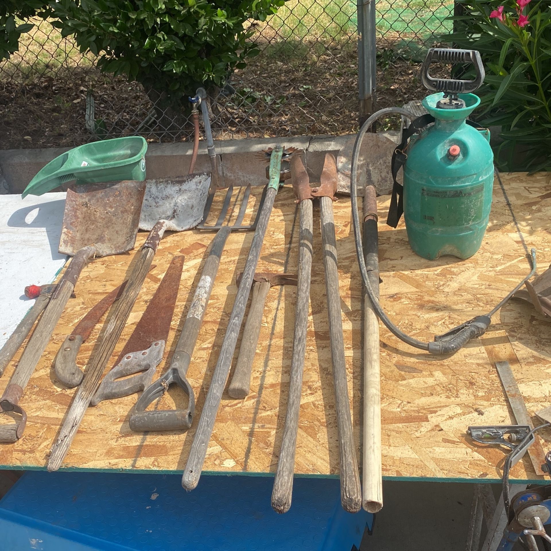 Garden Tool for Sale in Fontana, CA OfferUp