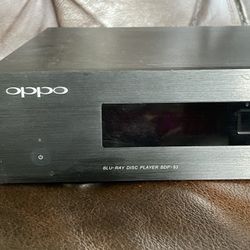 Oppo Blu-Ray Disk Player BDP-93