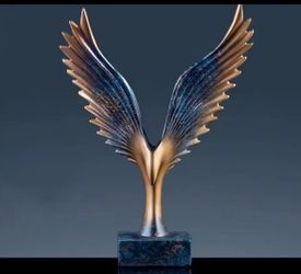 Eagle Winged Sculpture
