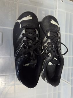 SOCCER Cleats Size 12