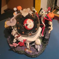 Nightmare Before Christmas Snowglobe
