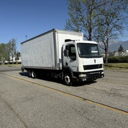 KW / Kenworth Box Truck / Parts For Sale From This Truck 