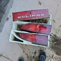 1999 Mitsubishi Eclipse Stock Tail Lights