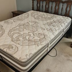 Estate Sale - Queen Mattress With Adjustable Frame