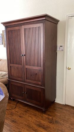 wardrobe