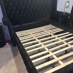 Queen Size Bed Frame For Sale 