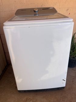 Samsung washer $180 obo willing to trade for a dryer