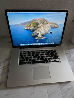 Apple MacBook Pro has a 17-inch display and a silver aluminum body. This laptop is equipped with a 2.8 GHz Intel Core 2 Duo processor and 4 GB of 1067