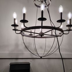 Chandelier 