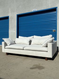West Elm Harmony Couch 🛻Delivery Available🛻
