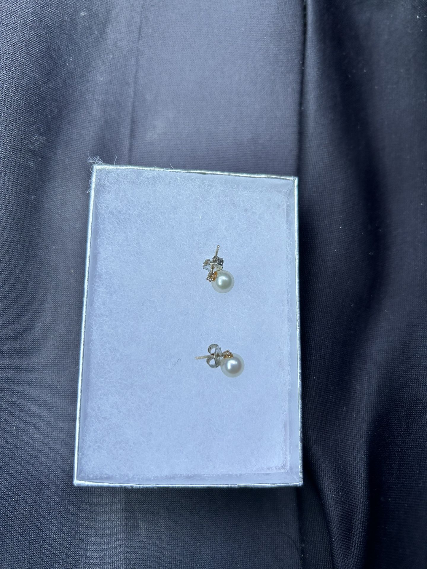 Gold Earrings For Sale