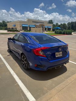 Honda Civic Sedan Blue