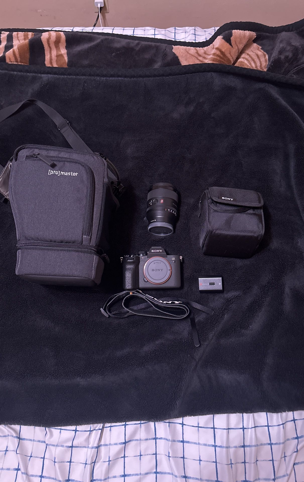 Sony A7iv w/ Sony G Master Lens 1.4/35 FE