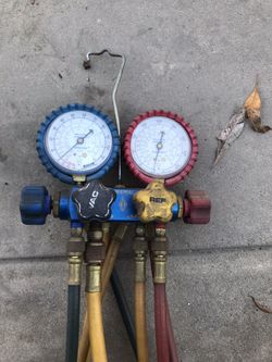 A/C Pressure Guages