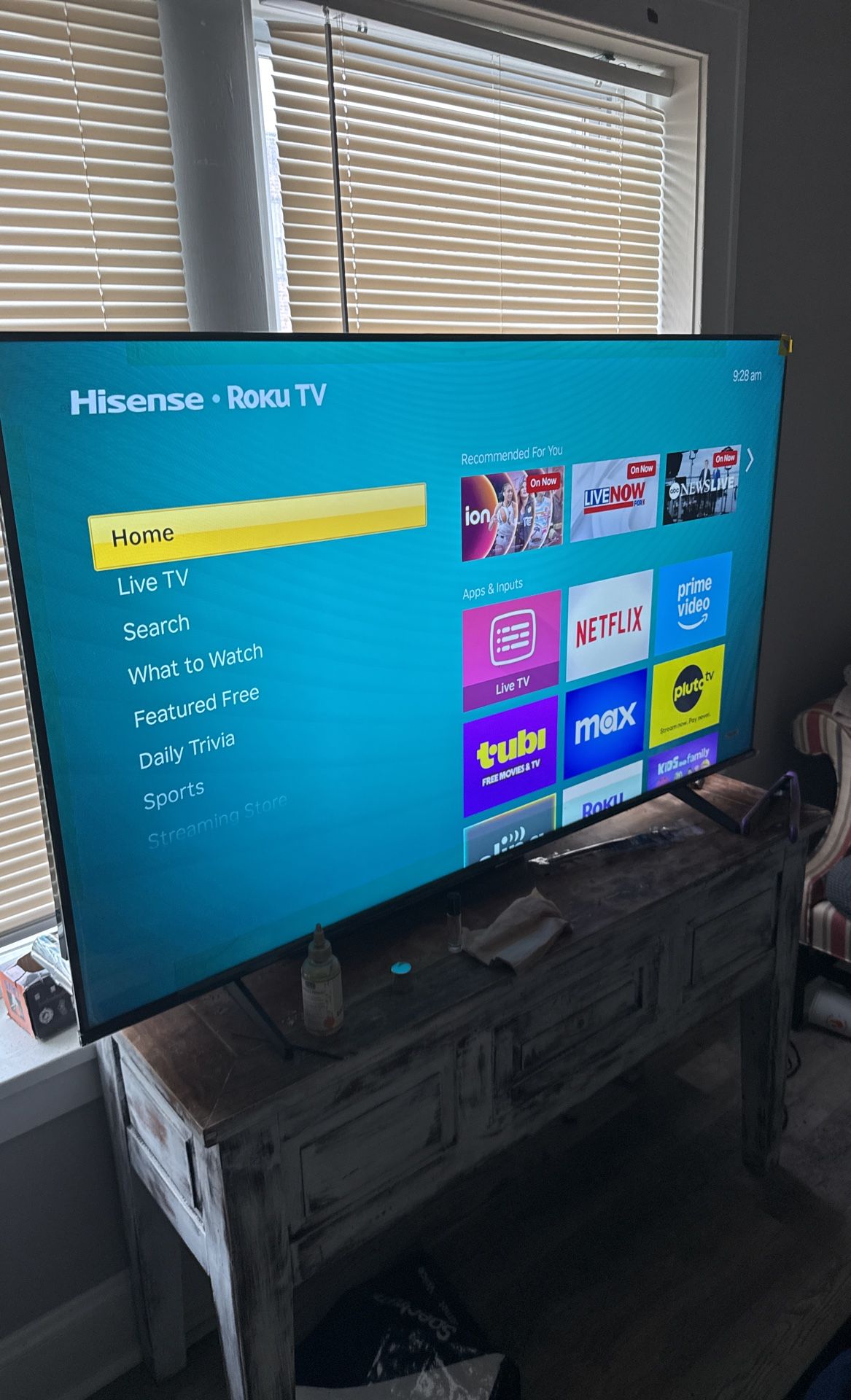 Hisense Roku Tv 58” Inch