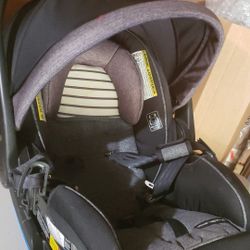 Graco infant car seat