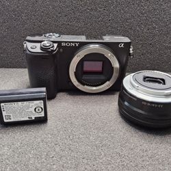 Sony Alpha A6400 / Sony 16-50mm OSS