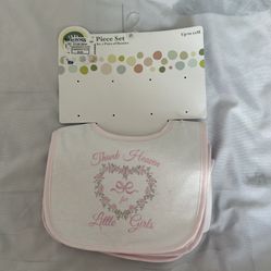 3 BIBS BRAND NEW WITH TAGS NWT